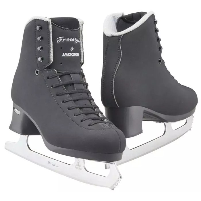 Jackson Freestyle ice skates for skaters